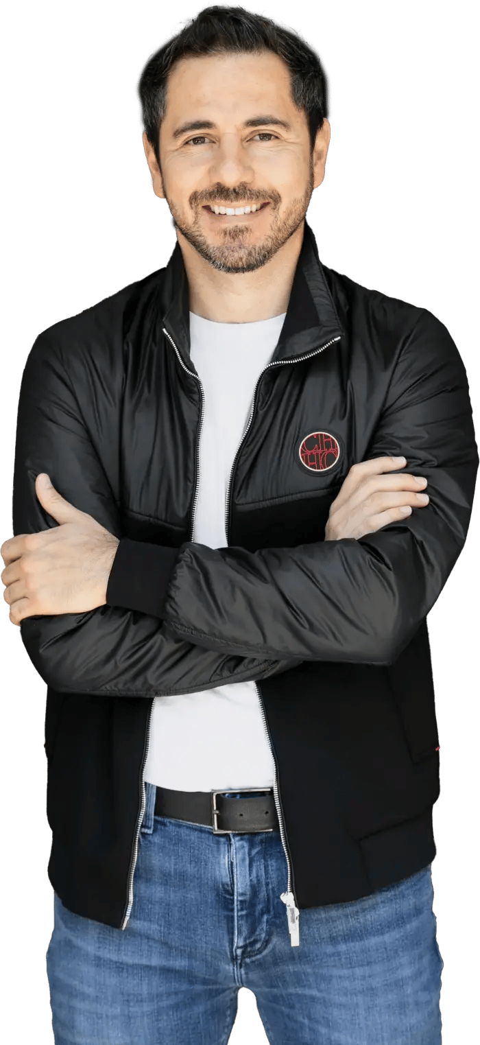 enrique 700x1523 v1 enrique 700x1523 v1